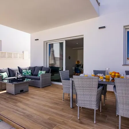 Bella Anna Semesterbostad *