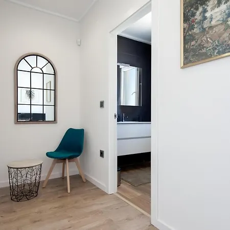 Semesterbostad Bella Anna *